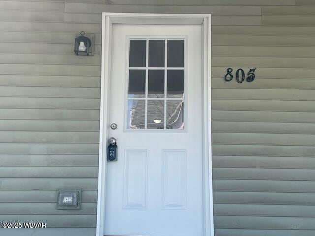 view of entrance to property