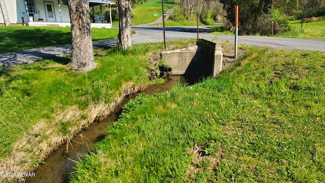 view of entry to storm shelter