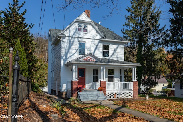 view of front of house featuring covered porch