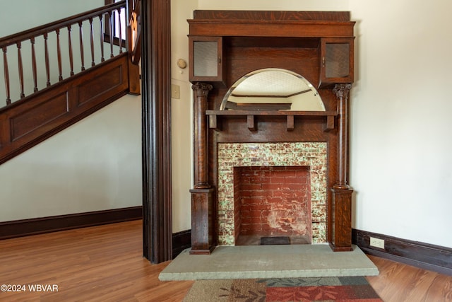 interior details with hardwood / wood-style flooring