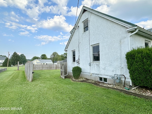 1420 Richards Ave, Williamsport, PA 17701 - view of side of property featuring stucco siding
