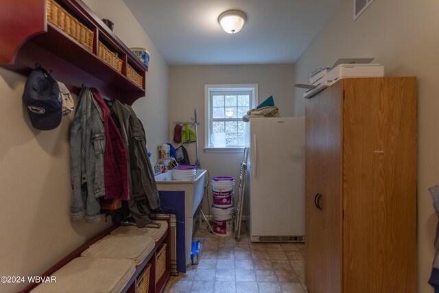 view of mudroom