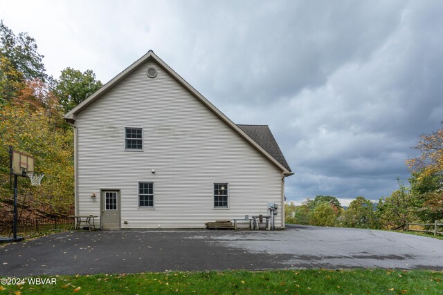 view of rear view of house