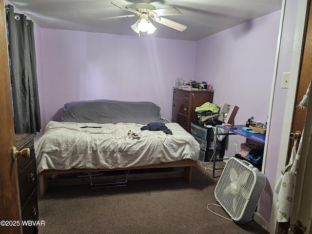 225 Pickwick St, Mill Hall, PA 17751 - carpeted bedroom with a ceiling fan