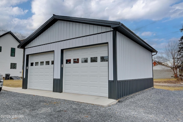 view of detached garage