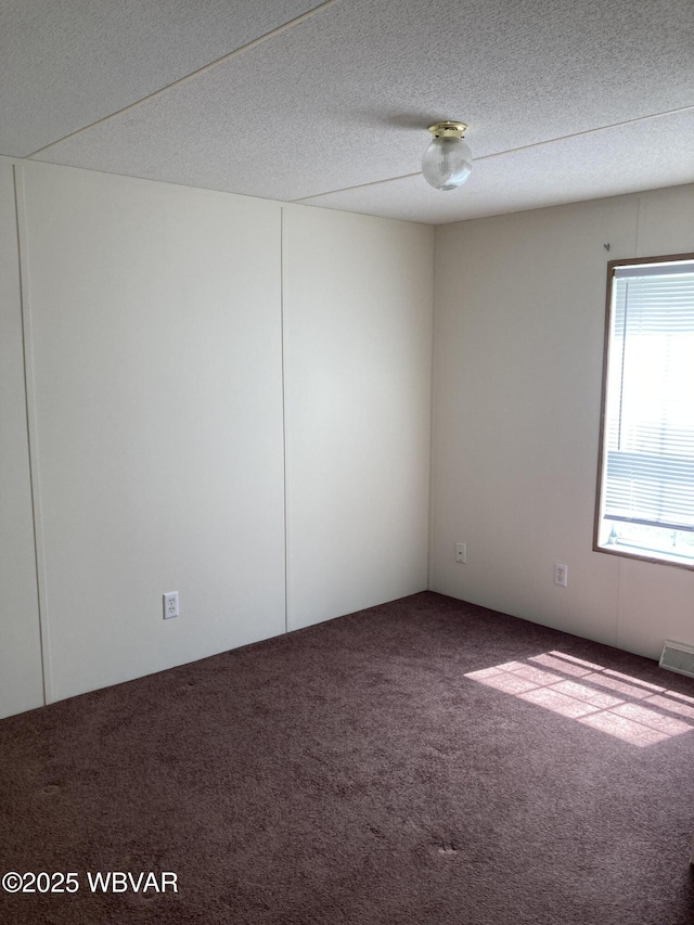 400 Livermore Rd, Williamsport, PA 17701 - carpeted spare room featuring visible vents