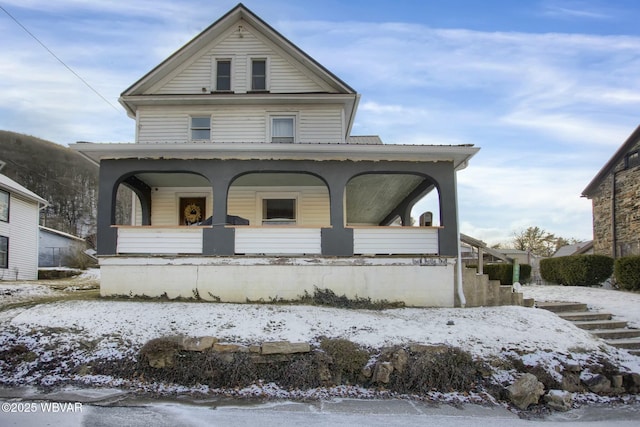 view of front of property