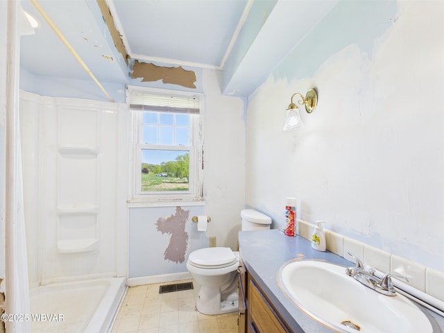 5667 Austinville Rd, Columbia Crossroads, PA 16914 - bathroom featuring a shower, toilet, and vanity