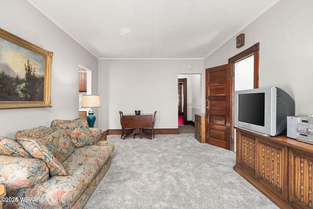 living room featuring crown molding and light colored carpet