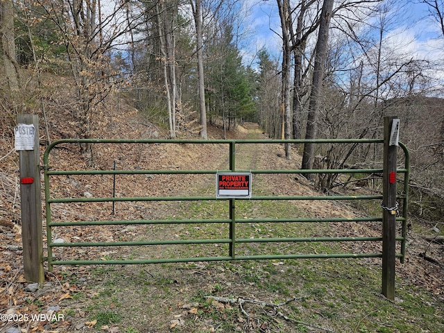 202 Becker Hill Rd, Williamsport, PA 17701