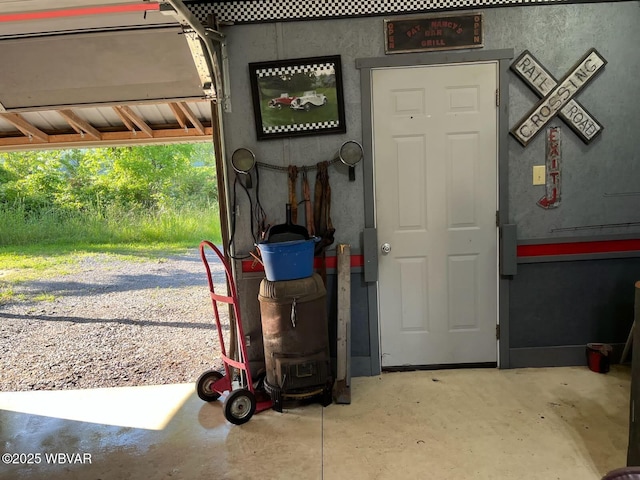 524 Pardee Rd, Millmont, PA 17845 - view of garage