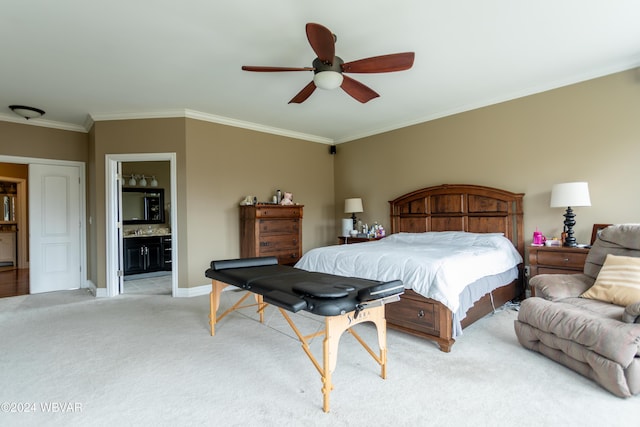 bedroom with light carpet, connected bathroom, crown molding, and ceiling fan