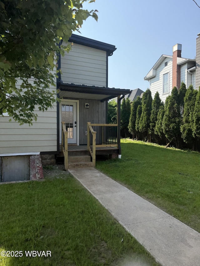 218 High St, Lock Haven, PA 17745 - view of front of home featuring a front lawn
