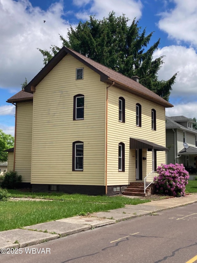 215 E 8th St, Watsontown, PA 17777 - view of front of home