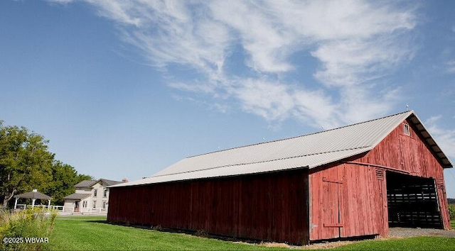 796 Ellis Artley Rd, Muncy, PA 17756 - view of outbuilding with an outdoor structure
