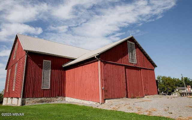 796 Ellis Artley Rd, Muncy, PA 17756 - view of pole building featuring a lawn