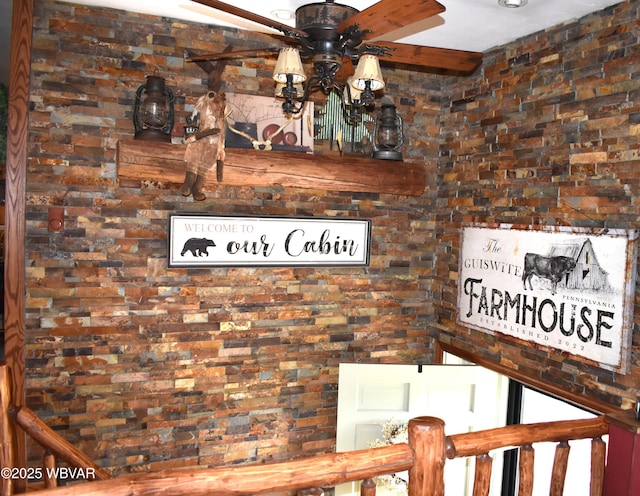201 Richey St, Lock Haven, PA 17745 - detailed view of ceiling fan