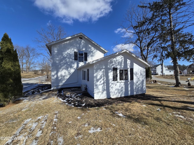 view of side of home