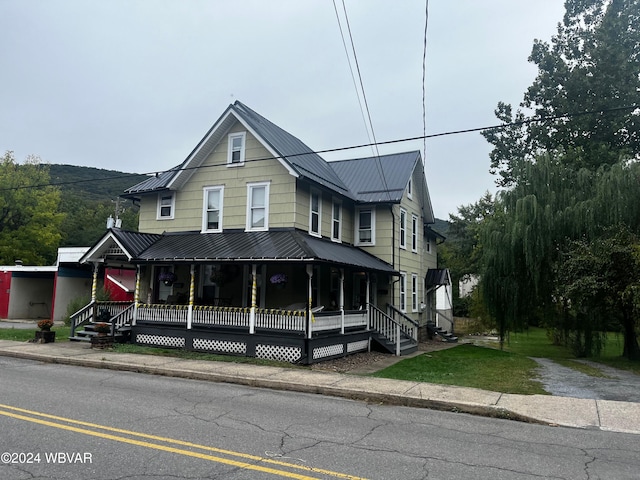 view of front of home with a porch