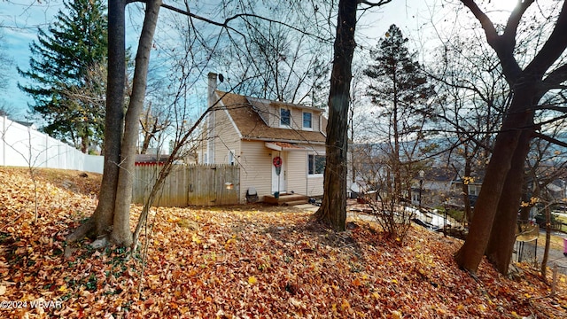 view of front of property