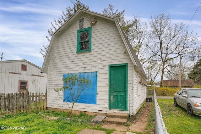 522 S Main St, Jersey Shore, PA 17740 - exterior space with fence and entry steps