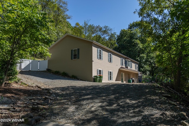 view of home's exterior