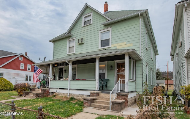 view of front of property featuring a porch