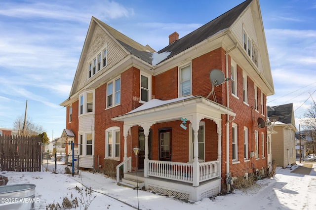 view of front of home featuring a porch