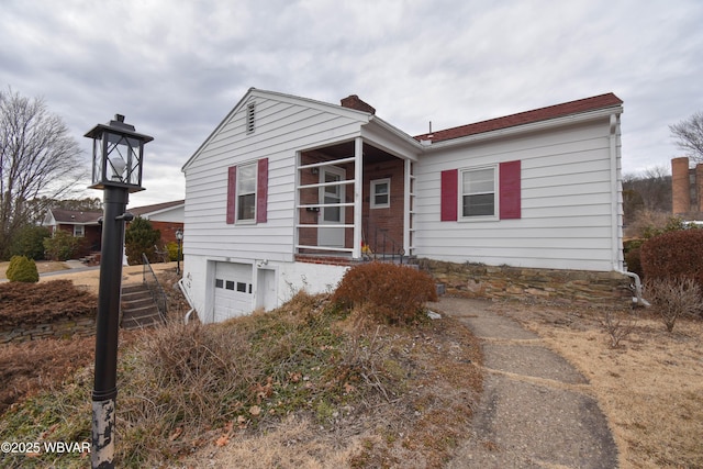 view of front of house with an attached garage