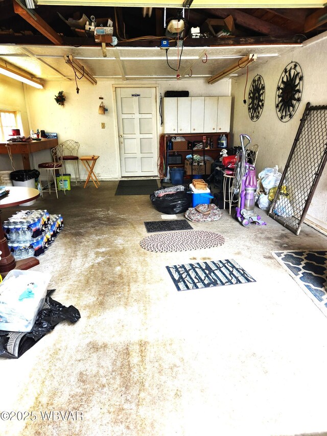 121 Fountain St, Jersey Shore, PA 17740 - view of garage