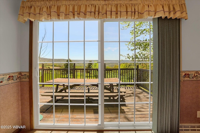 6553 Jacks Hollow Rd, Williamsport, PA 17702 - view of doorway