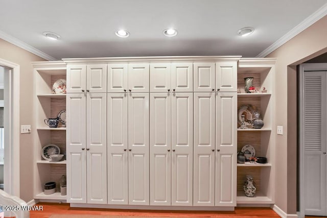 2528 N Hills Dr, Williamsport, PA 17701 - view of closet
