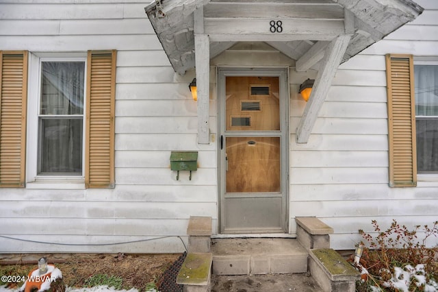 view of property entrance