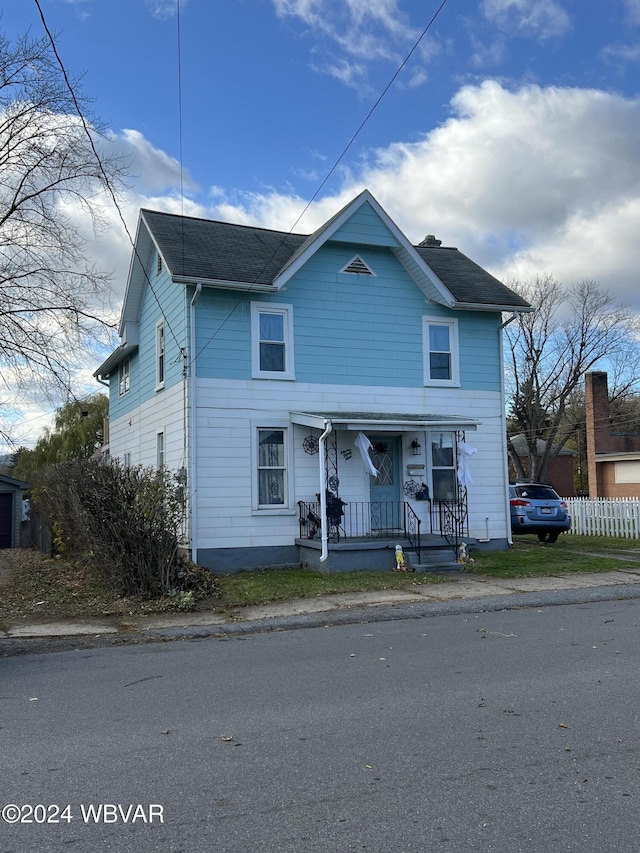 view of front of home featuring a porch