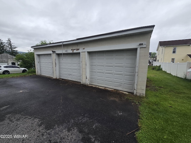 333 Glover St, Jersey Shore, PA 17740 - photo 2