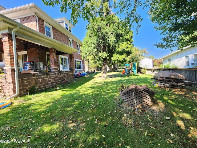 view of yard featuring a playground