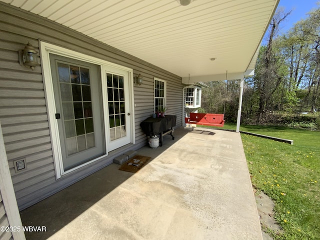 32 Chestnut Ct, Jersey Shore, PA 17740 - view of patio / terrace