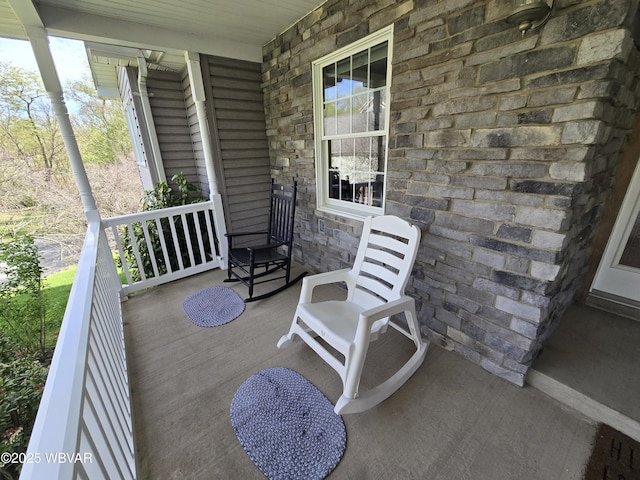 32 Chestnut Ct, Jersey Shore, PA 17740 - balcony featuring a porch