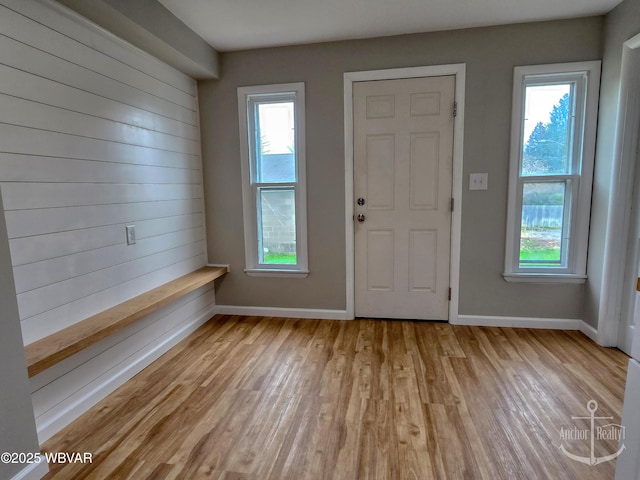 402 N Lincoln Ave, Jersey Shore, PA 17740 - foyer entrance with light wood finished floors and baseboards
