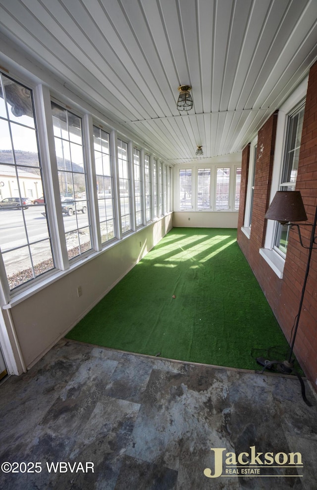 view of unfurnished sunroom