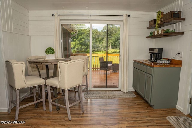 229 River Rd, Renovo, PA 17764 - dining area featuring wood finished floors