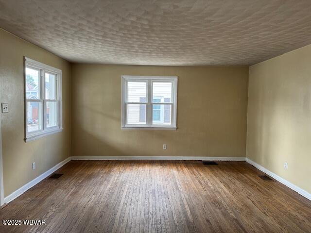 319 Adams St, Williamsport, PA 17701 - photo 9