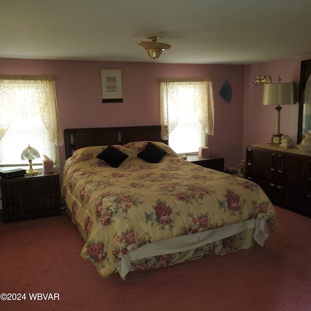 view of carpeted bedroom