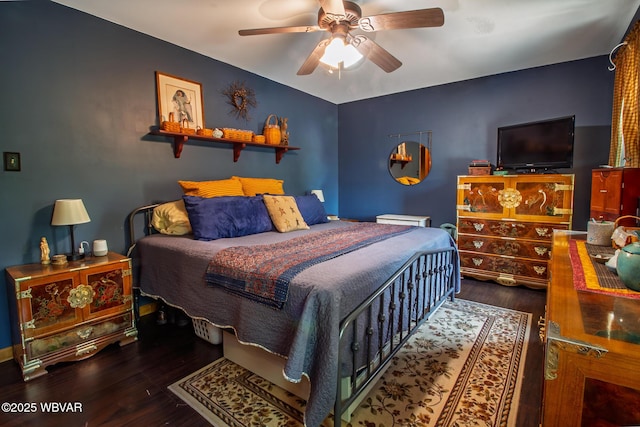 196 Shawnee Dr, Muncy, PA 17756 - bedroom with wood finished floors and a ceiling fan