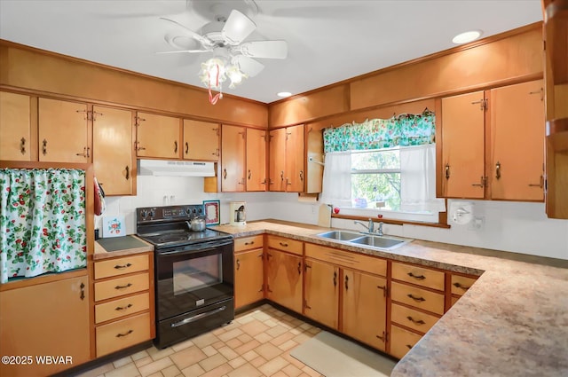 kitchen with sink, ornamental molding, ceiling fan, black range with electric stovetop, and backsplash