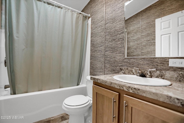 212 Sanctuary Blvd, Lock Haven, PA 17745 - bathroom with vanity, shower / bath combination with curtain, and backsplash