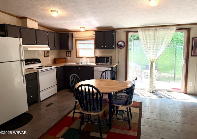 37 Shinndig Ln, Mill Hall, PA 17751 - photo 5