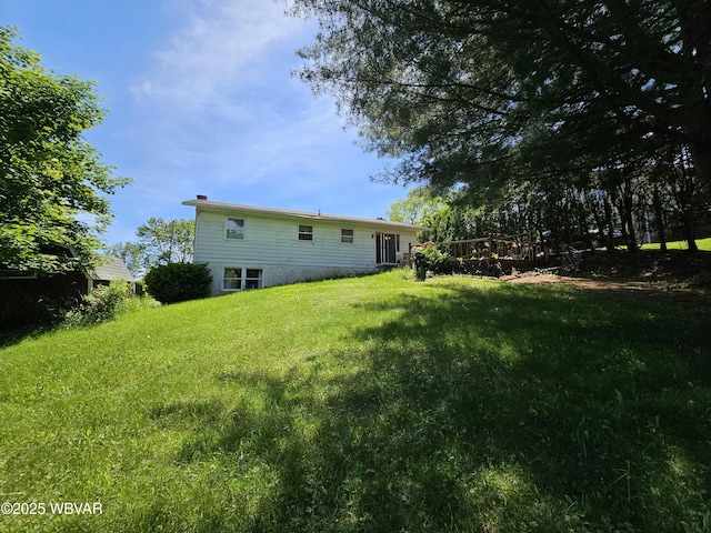 399 Sholder Rd, Williamsport, PA 17701 - view of green lawn