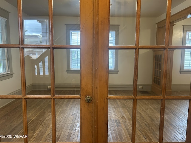 2401 Linn St, Williamsport, PA 17701 - room details featuring baseboards and wood finished floors