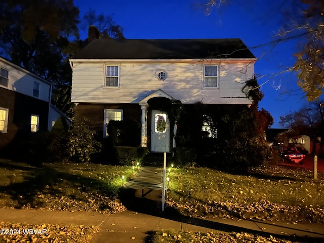 view of front of property